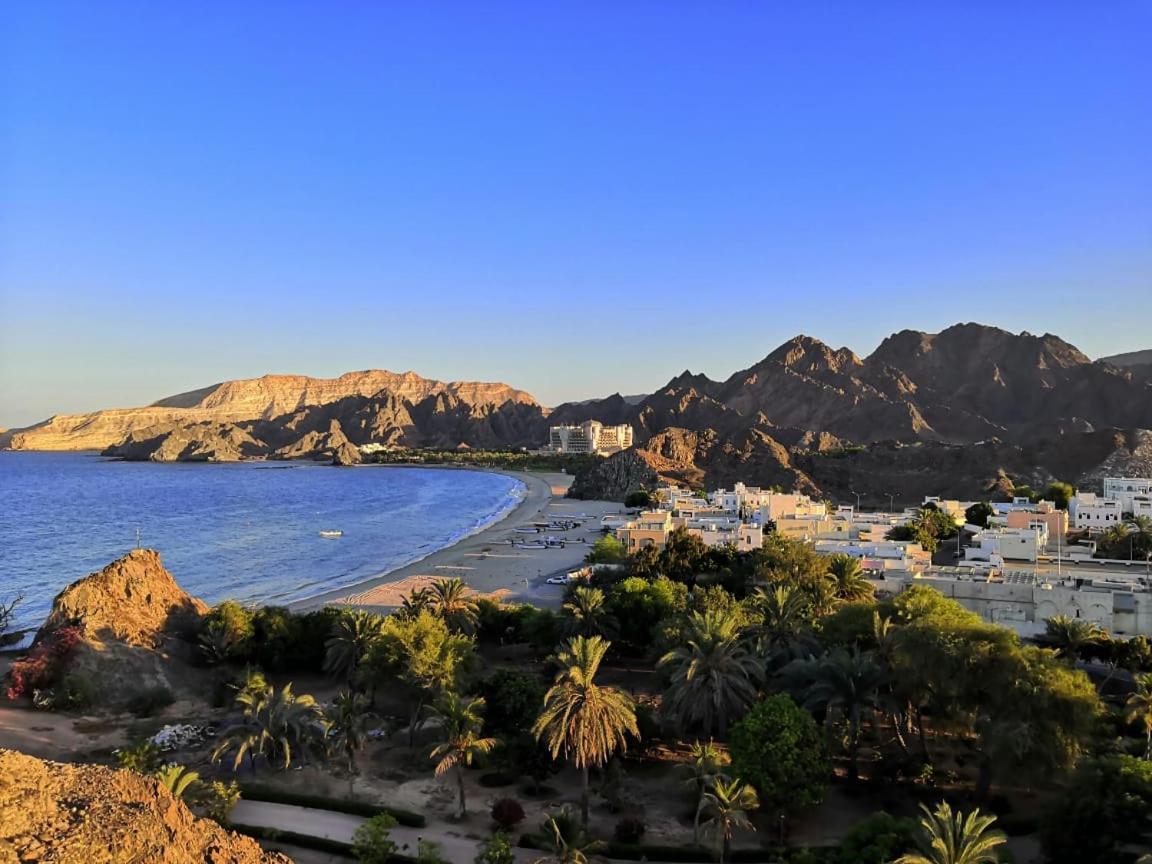 The Blue Gate Villa Muscat Exterior photo